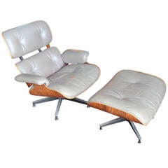 Original Rosewood and Grey Leather Eames Lounge Chair and Ottoman