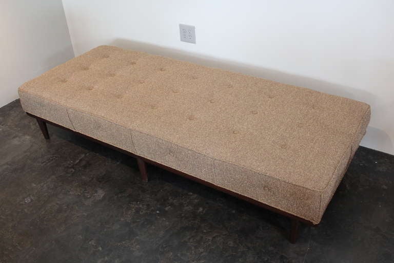 Large Bench/Daybed by T.H. Robsjohn-Gibbings 1