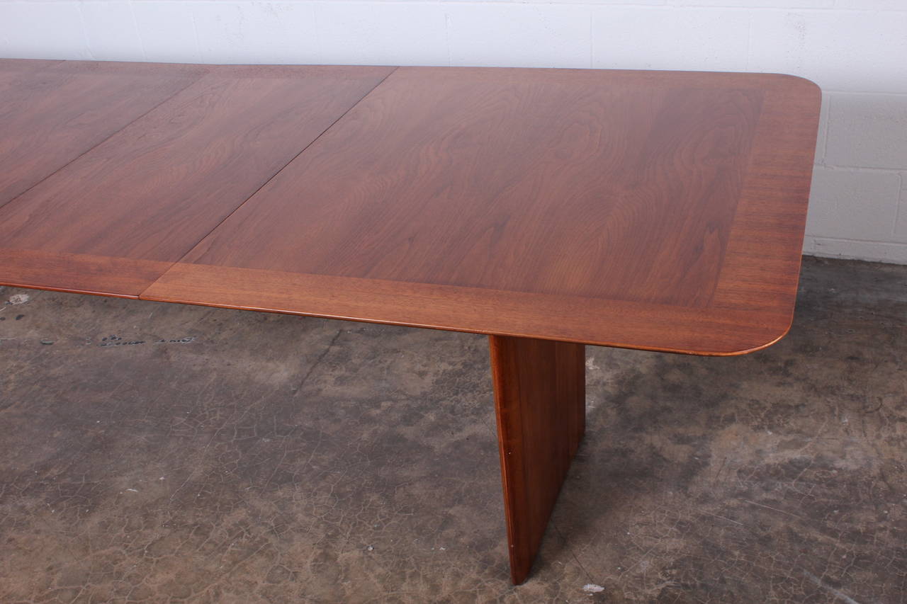 Walnut Dining Table by T.H. Robsjohn-Gibbings 1