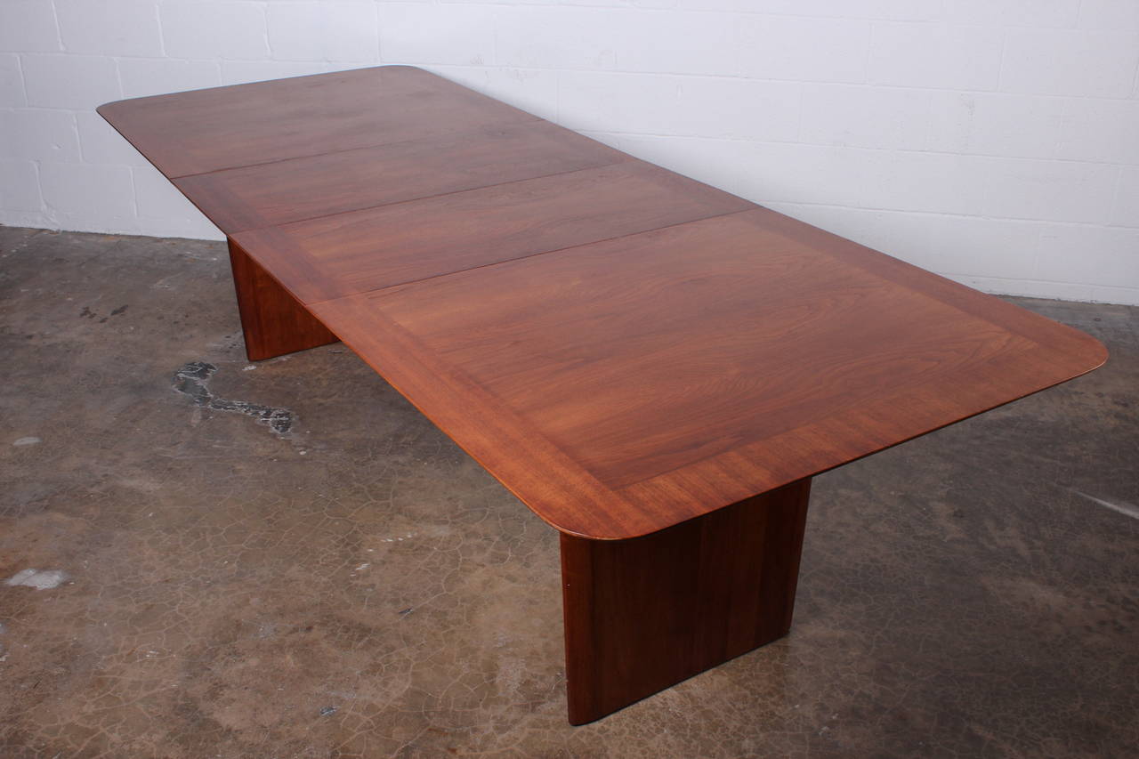 Walnut Dining Table by T.H. Robsjohn-Gibbings 6