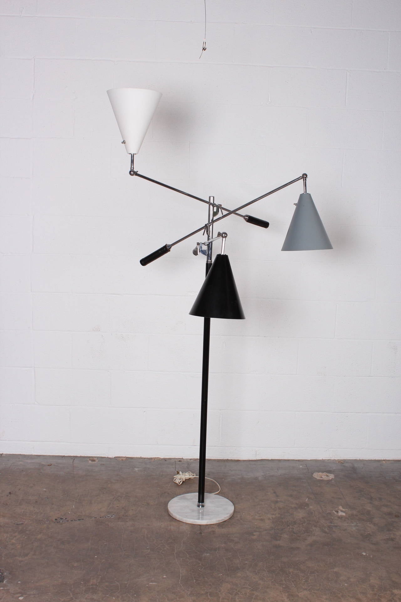 Triennale Lamp by Arredoluce 6