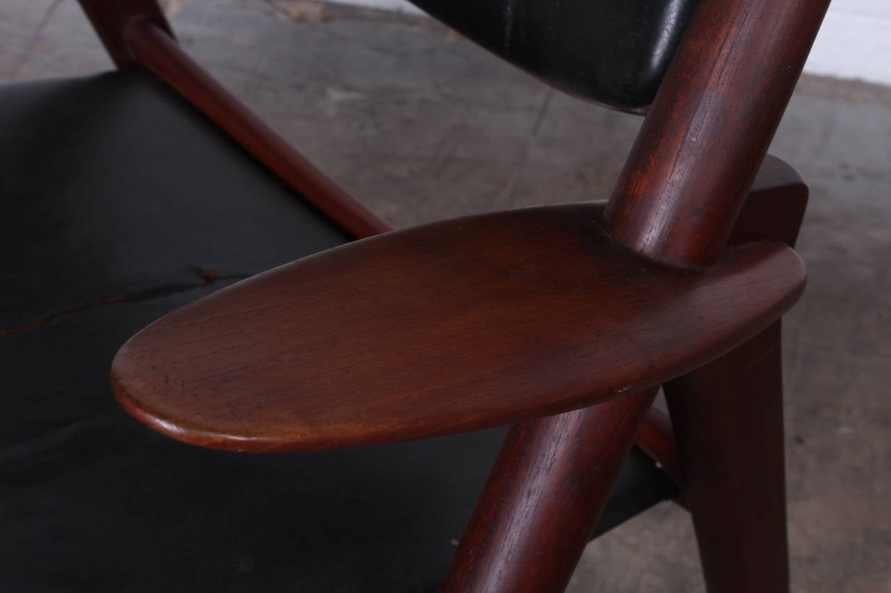 CH28 Sawback Lounge Chair by Hans Wegner In Good Condition In Dallas, TX