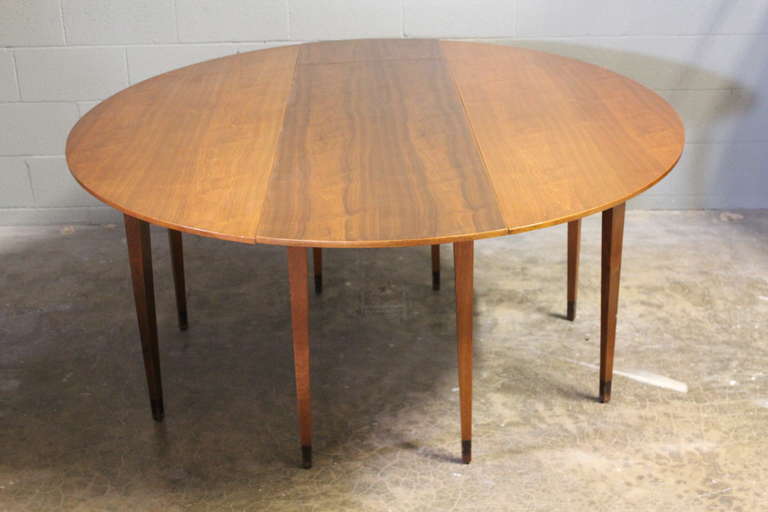 Walnut Oval Drop-leaf Table by Edward Wormley for Dunbar 3
