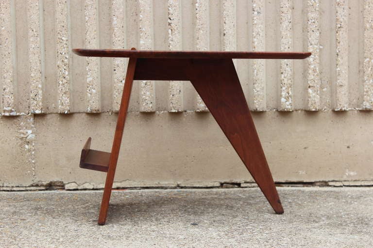 Mid-20th Century Magazine Table by Jens Risom