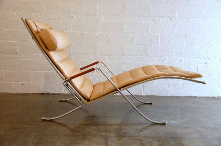 FK 87 Grasshopper chair designed by Preben Fabricius & Jørgen Kastholm in 1968 and originally produced by Kill International Germany. THis example is a recent production by Lange.