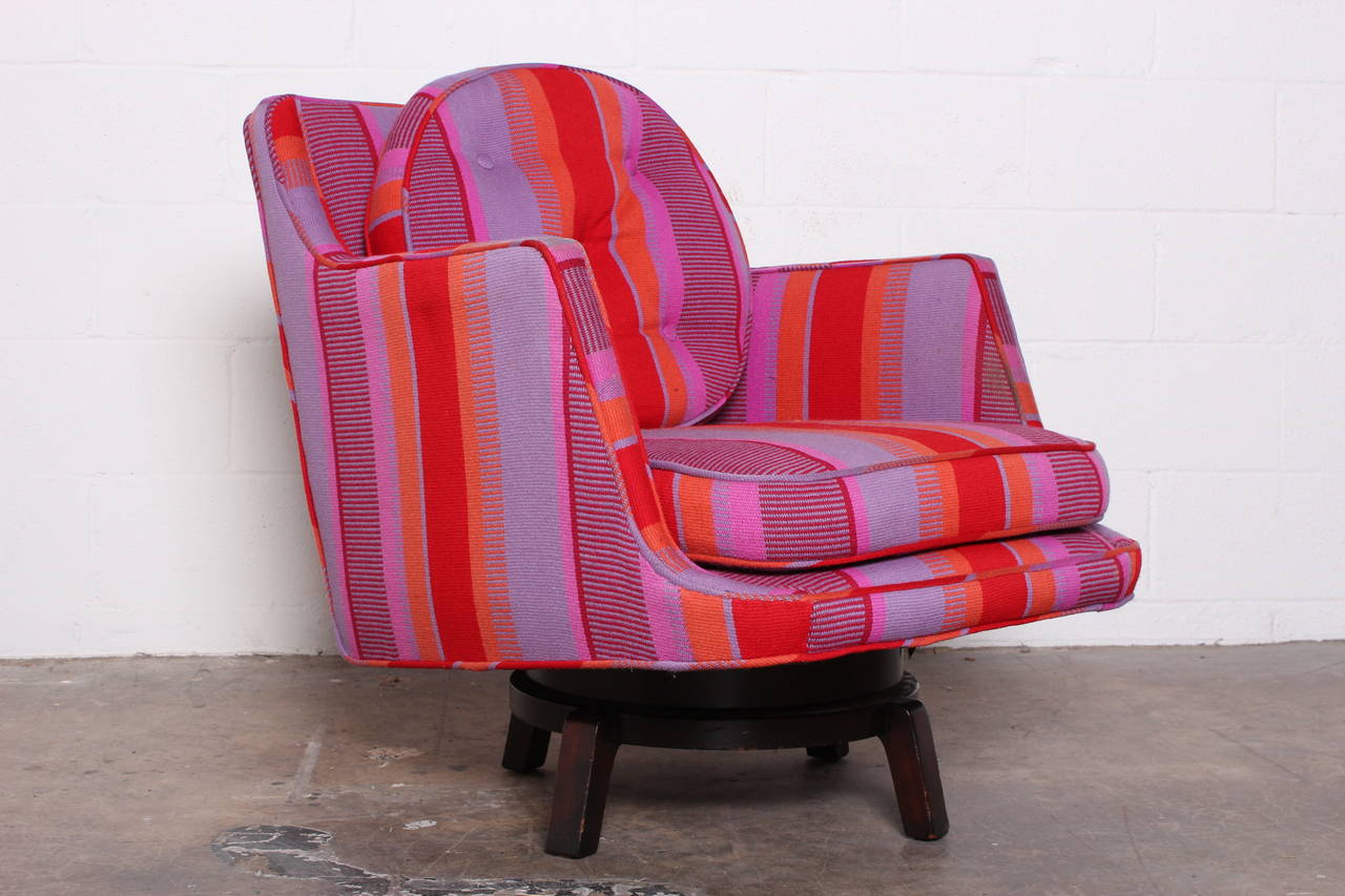 Swivel Lounge Chair by Edward Wormley for Dunbar In Good Condition In Dallas, TX