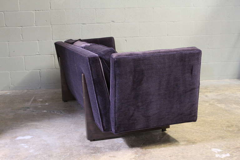 Split Arm Sofa by Edward Wormley for Dunbar 3