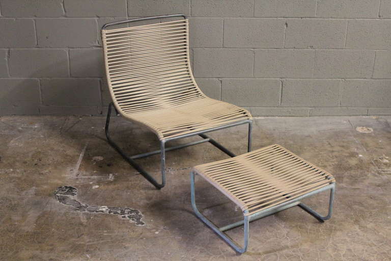 Pair of Bronze Lounge Chairs and Ottoman by Walter Lamb In Good Condition In Dallas, TX