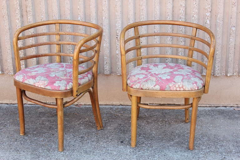 Set of Eight Dining Chairs by Thonet In Good Condition In Dallas, TX
