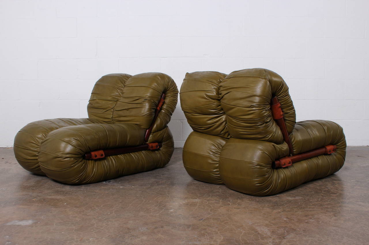 Rare Pair of Lounge Chairs by Percival Lafer In Excellent Condition In Dallas, TX