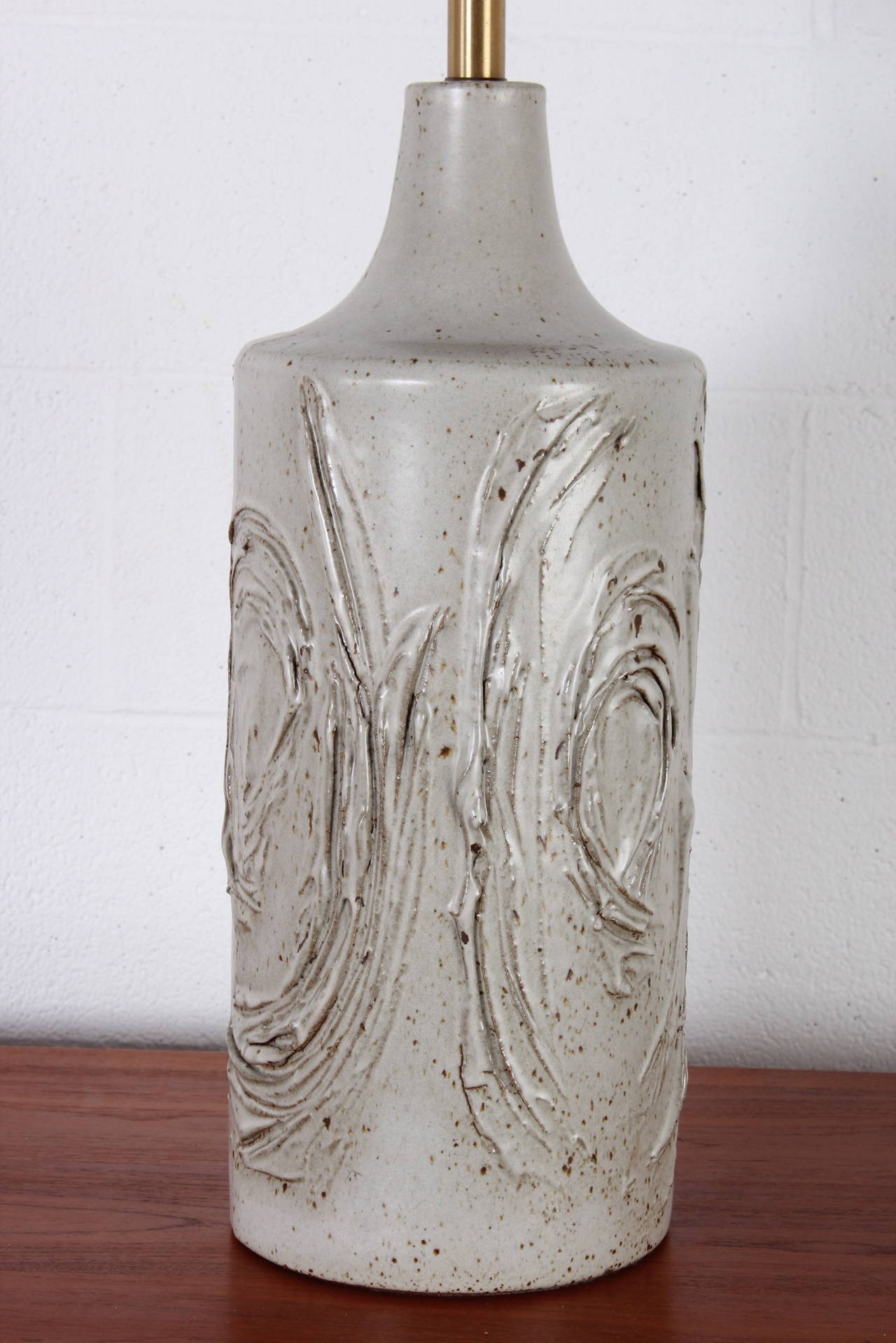 A large ceramic table lamp designed by David Cressey.