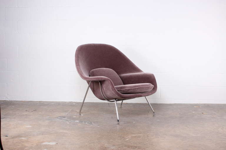 Eero Saarinen Womb Chair for Knoll in Mohair 2