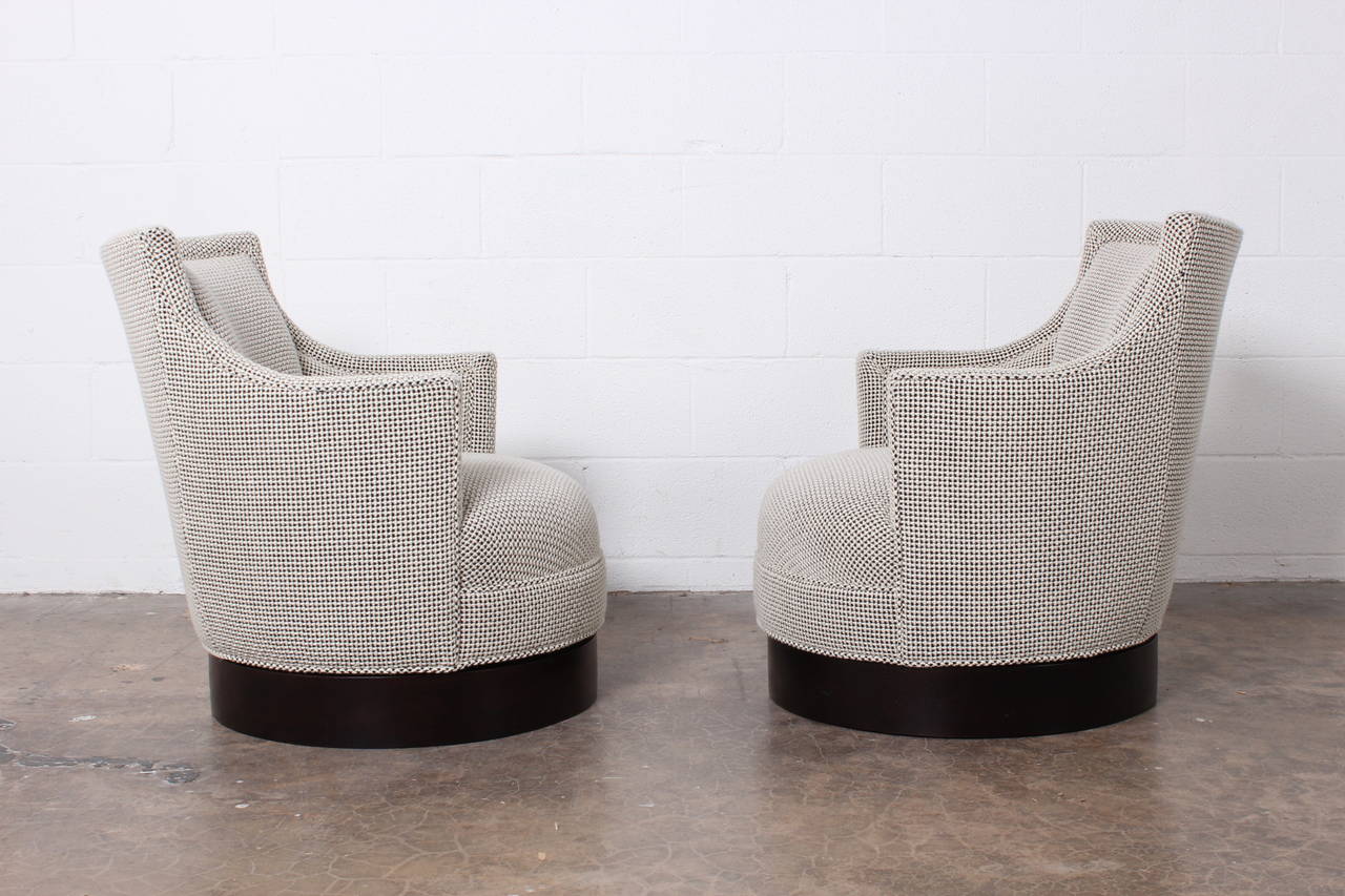 Pair of Swivel Chairs by Edward Wormley for Dunbar 5