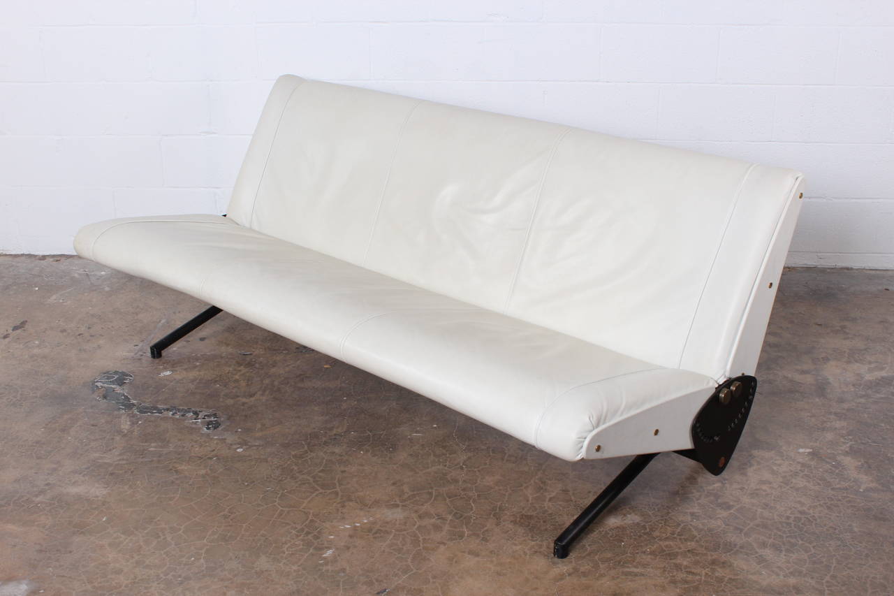 Leather D70 Sofa by Osvaldo Borsani for Tecno 3