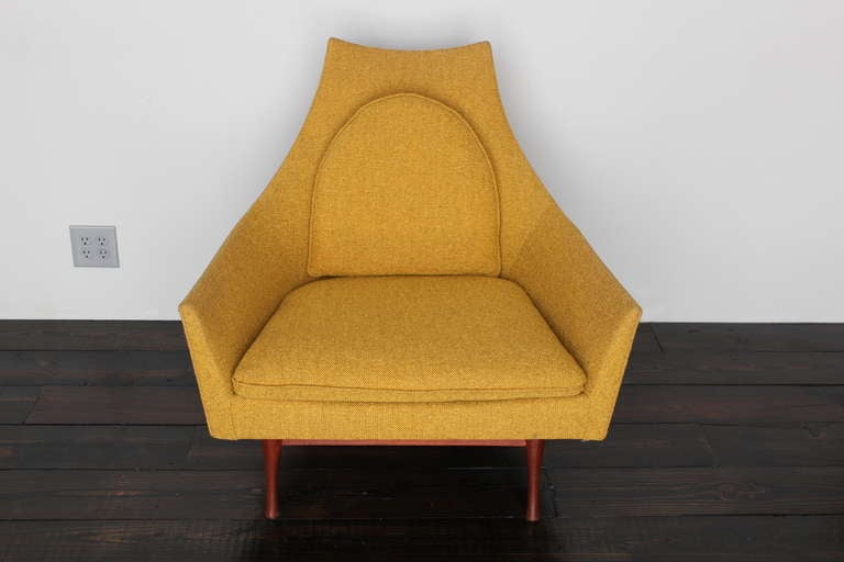 Low Back Lounge Chair by Paul McCobb at 1stdibs