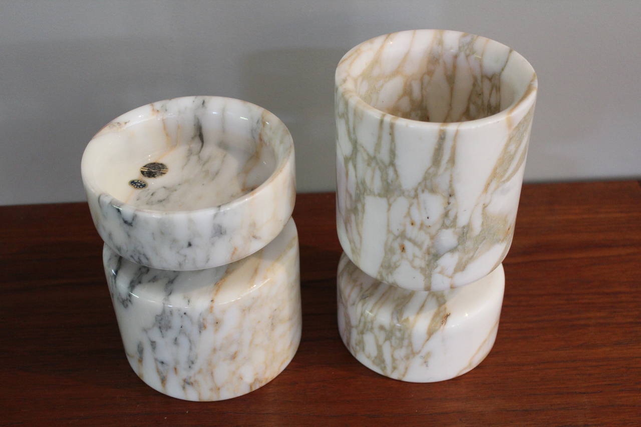 Mid-20th Century Pair of Marble Vases by Angelo Mangiarotti for Knoll