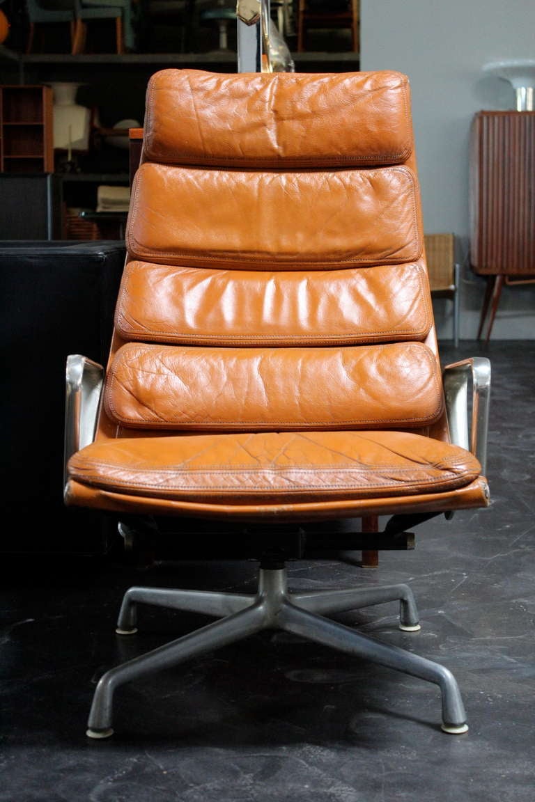 Mid-20th Century Soft Pad Lounge Chair and Ottoman by Charles Eames