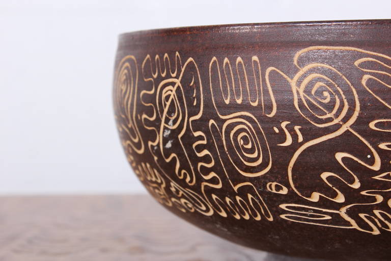 Early Sgraffito Bowl by Edwin and Mary Scheier 4