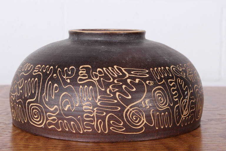 Early Sgraffito Bowl by Edwin and Mary Scheier 5
