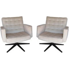 Pair of Bronze based swivel chairs by Vincent Cafiero for Knoll