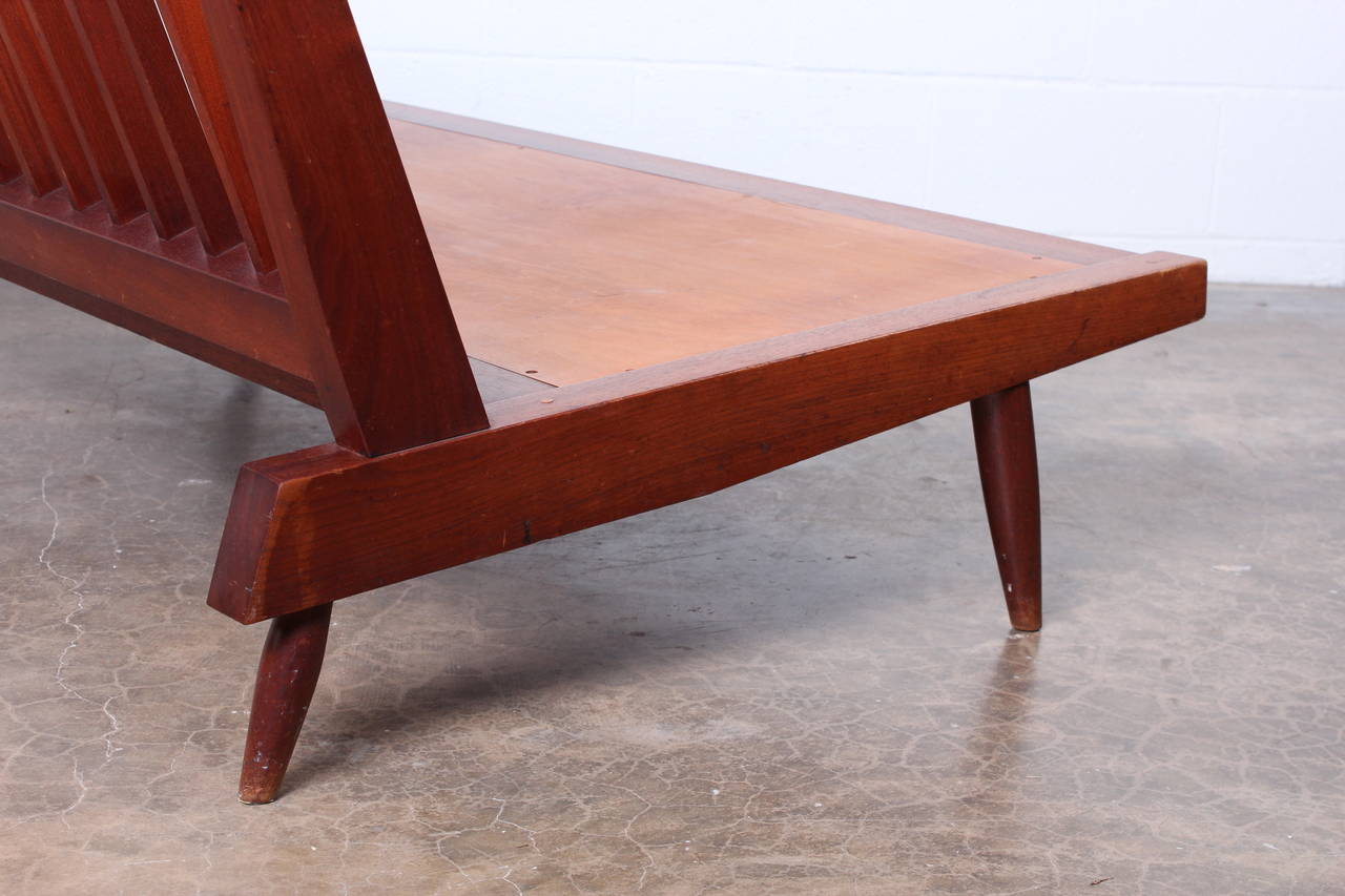 Spindel Back Settee by George Nakashima 3