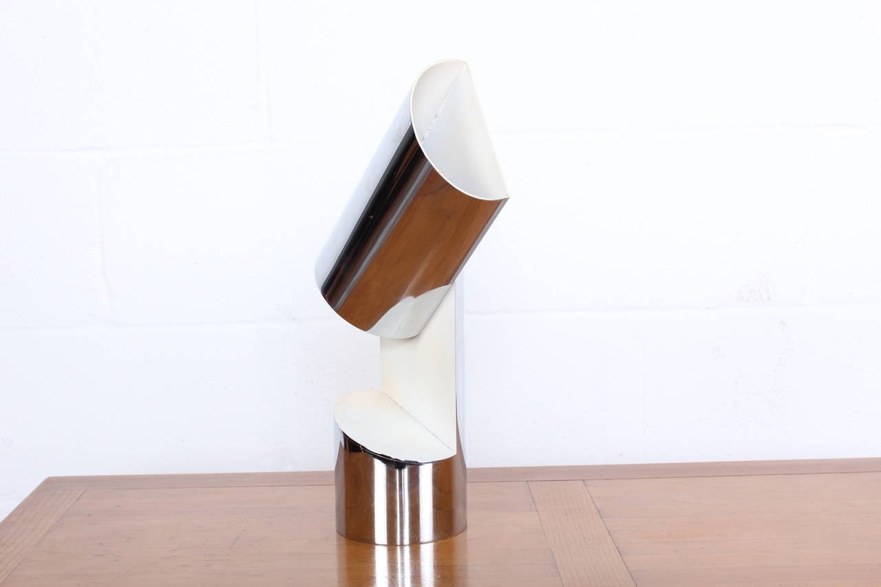 Mid-20th Century Pivoting Table Lamp by Arredoluce