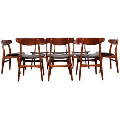 Set of Eight Teak Dining Chairs by Hans Wegner