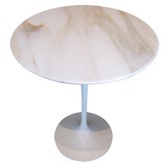 marble top table by Eero Saarinen