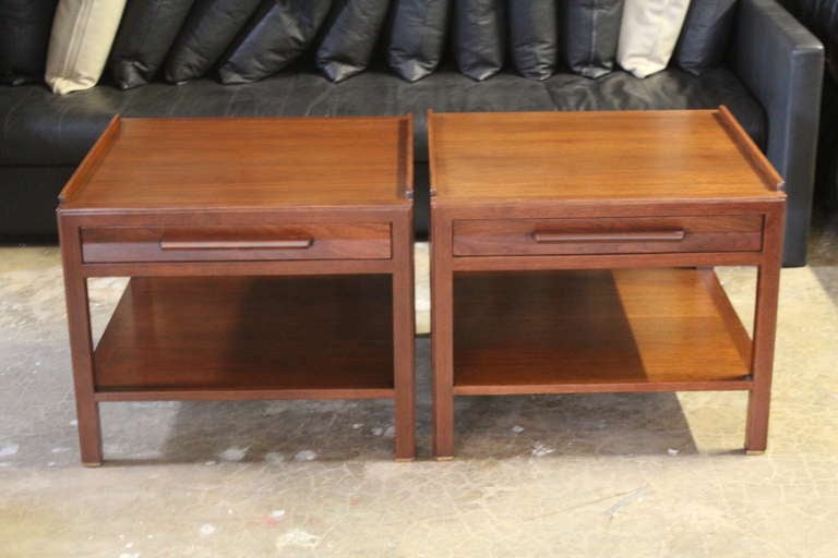 American Large Pair of Bedside Tables by Edward Wormley for Dunbar