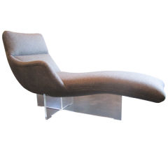 the Erica chaise by Vladimir Kagan