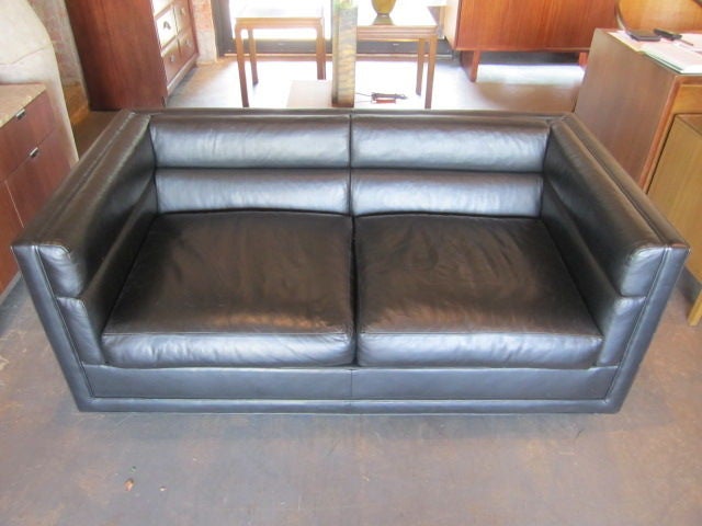 Mid-20th Century Leather Settee by Edward Wormley for Dunbar