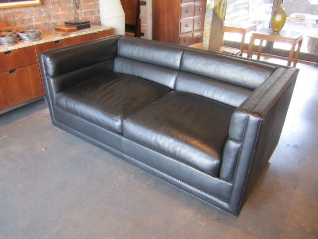 Leather Settee by Edward Wormley for Dunbar 1