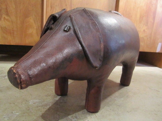 Abercrombie & Fitch leather pig ottoman 1