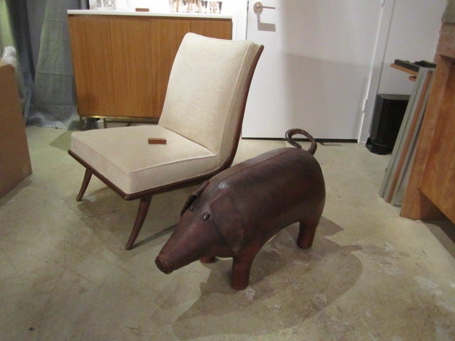 Abercrombie & Fitch leather pig ottoman 4