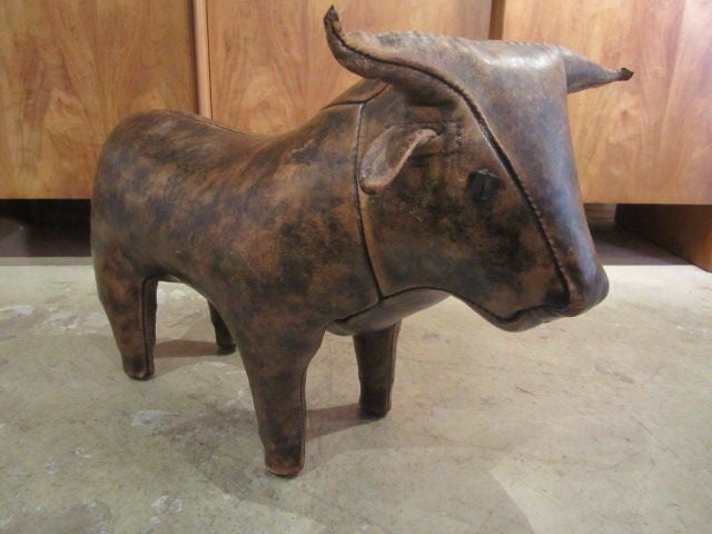 Abercrombie & Fitch leather bull ottoman 5
