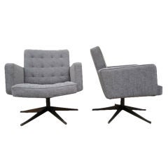 Pair of bronze base lounge chairs by Vincent Cafiero for Knoll