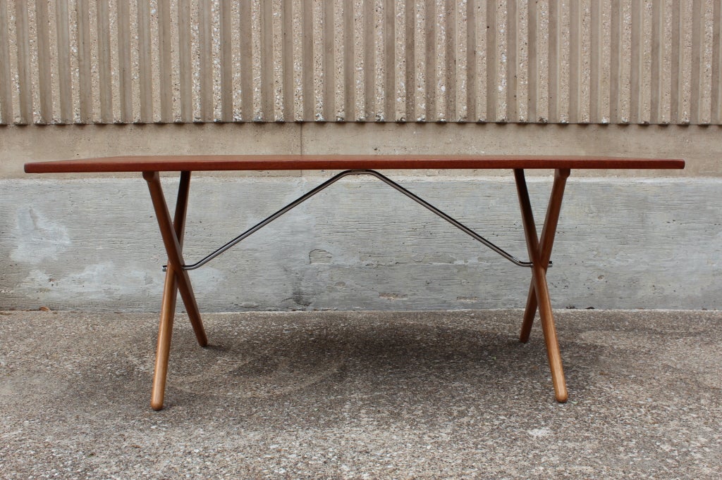 Teak and Oak dining table by Hans Wegner