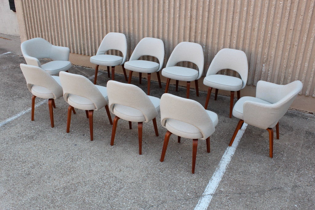 Mid-20th Century A set of ten dining chairs by Eero Saarinen for Knoll