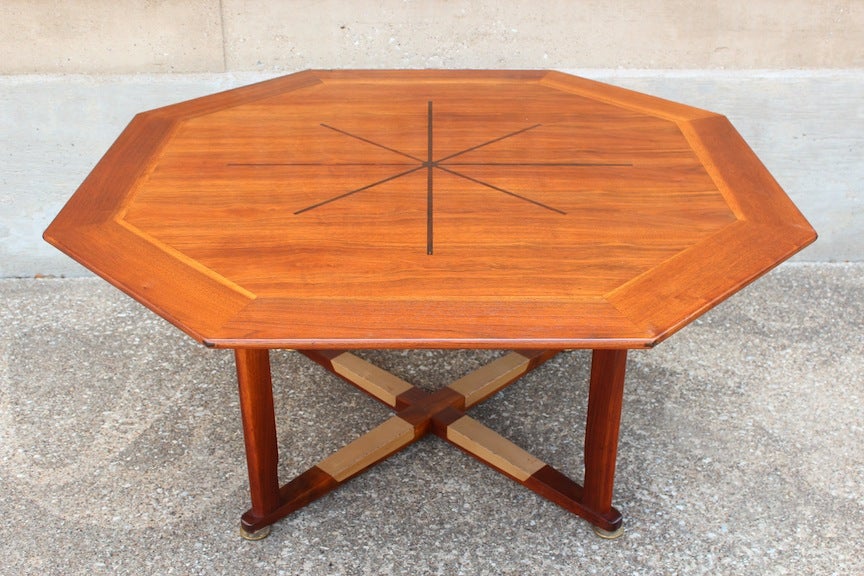 The Janus Game Table by Edward Wormley for Dunbar In Good Condition In Dallas, TX