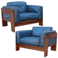 Pair of blue leather Bastiano lounge chairs by Tobia Scarpa