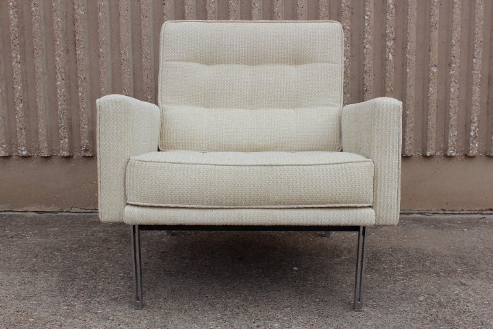 Pair of Parallel bar lounge chairs by Florence Knoll 5