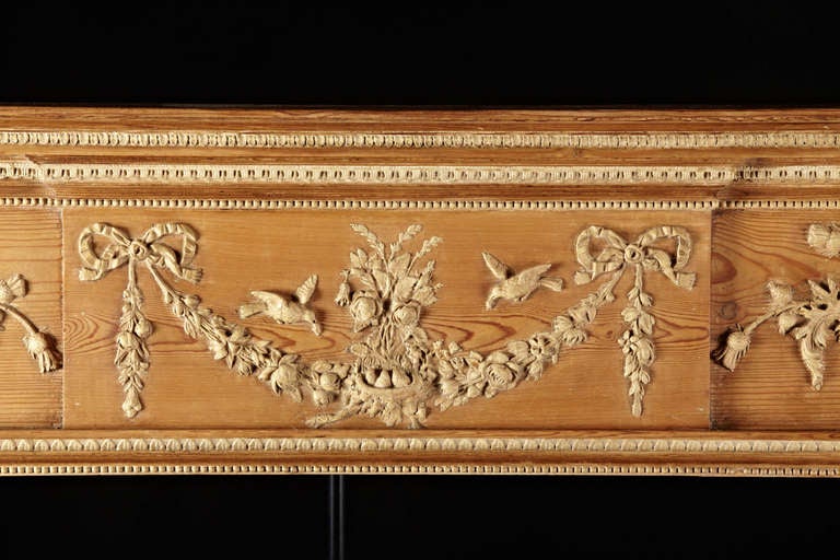 18th Century George III Pine and Composition Neoclassical Mantle In Good Condition In Woodbury, CT