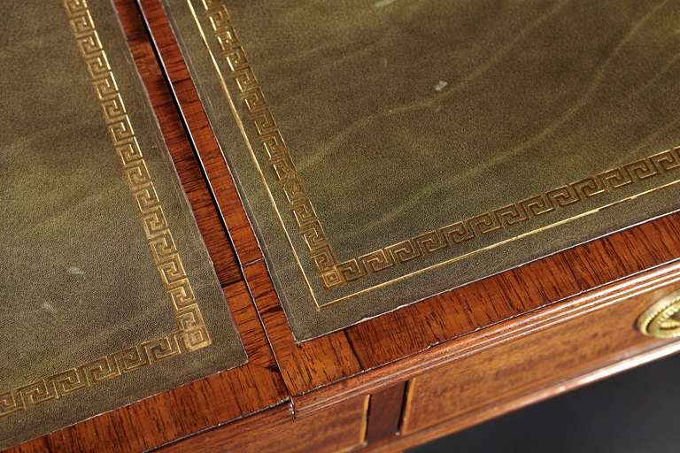 Georgian Mahogany Pedestal Desk, circa 1800 For Sale 2