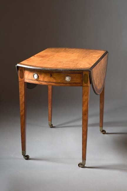 An Early Hepplewhite English Satinwood Pembroke Table