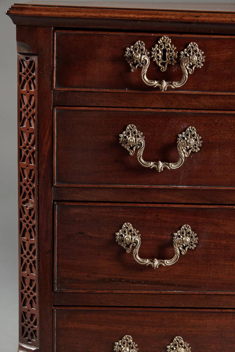 Chippendale Diminutive 18th Century American Mahogany Chest of Drawers