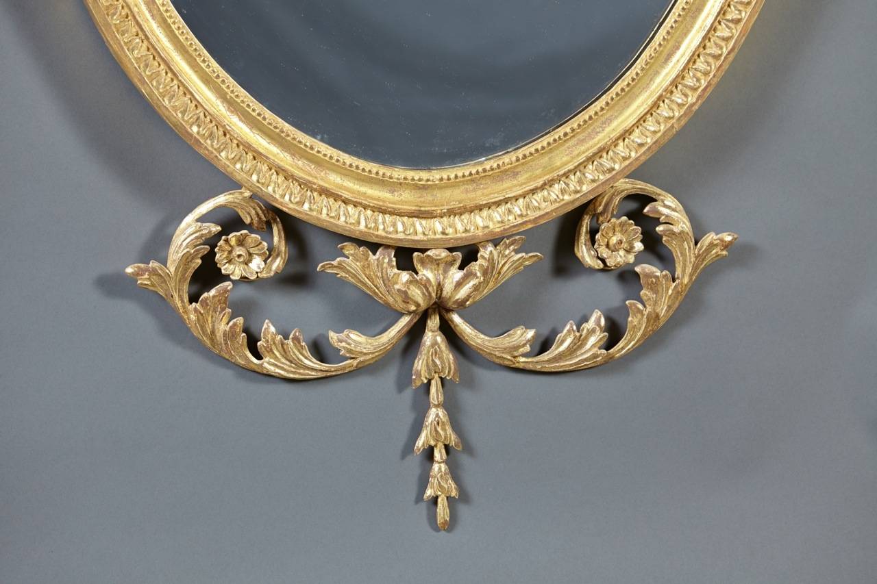 Fine English Hepplewhite Period Carved Giltwood Oval Mirror, circa 1770 For Sale 1