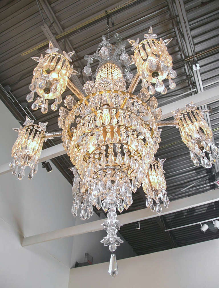 Inglese Lampadario di cristallo inglese William IV dell'inizio del XIX secolo in vendita
