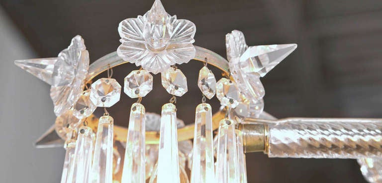 Lampadario di cristallo inglese William IV dell'inizio del XIX secolo in vendita 4
