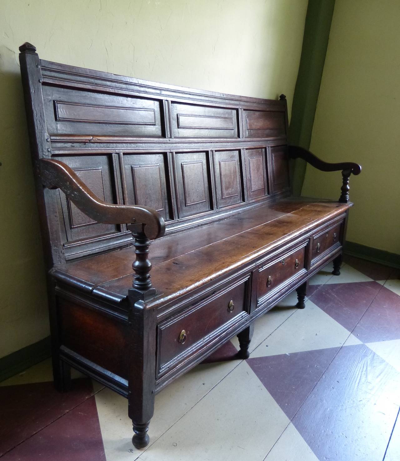 English Oak Settle
