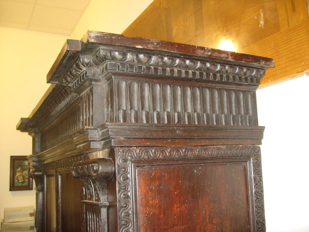 Exceptional 17th Century Armadio In Excellent Condition In Bantam, CT